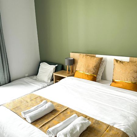 Studio De Charme Parisien Levallois-Perret Buitenkant foto