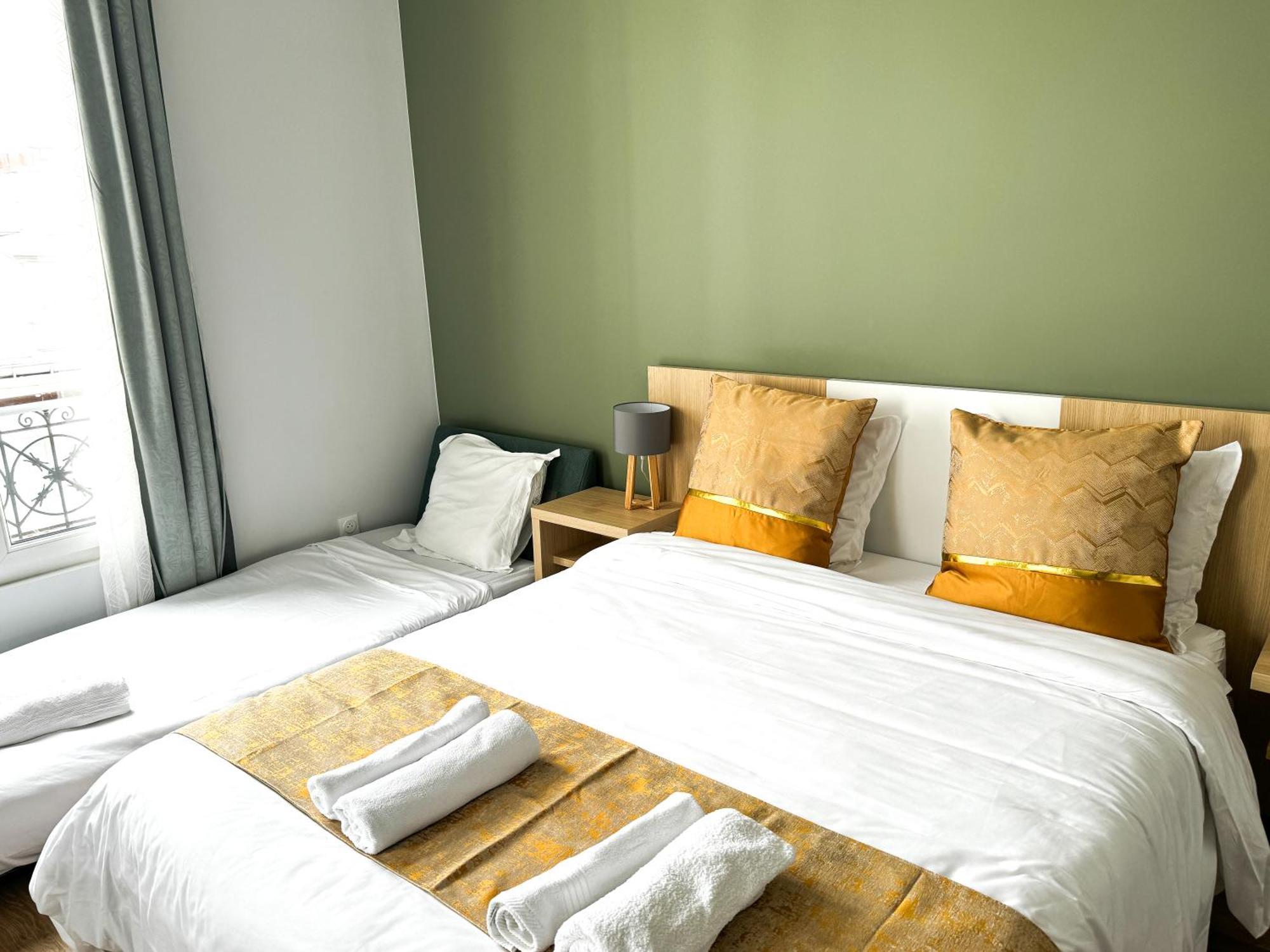 Studio De Charme Parisien Levallois-Perret Buitenkant foto