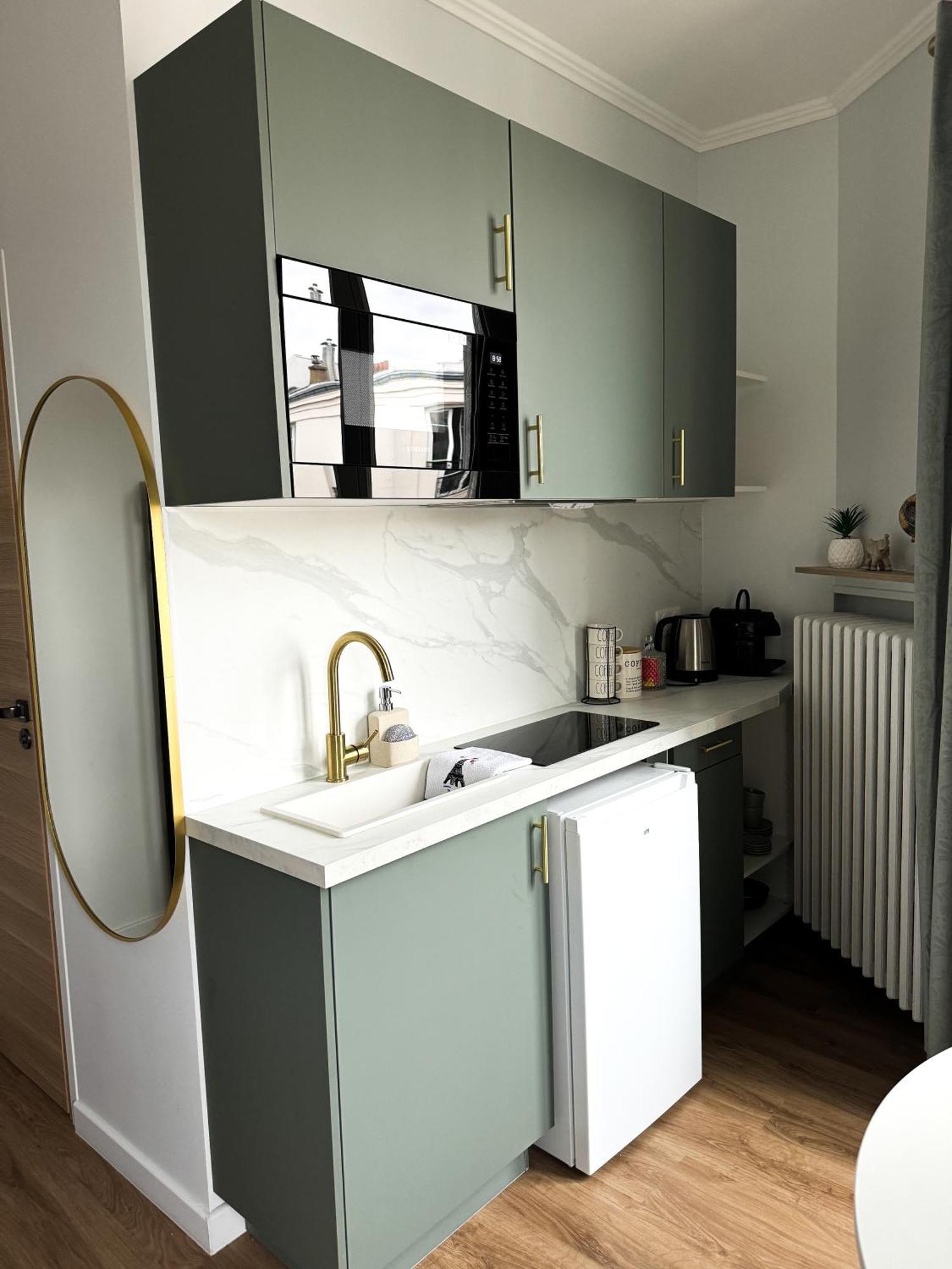 Studio De Charme Parisien Levallois-Perret Buitenkant foto